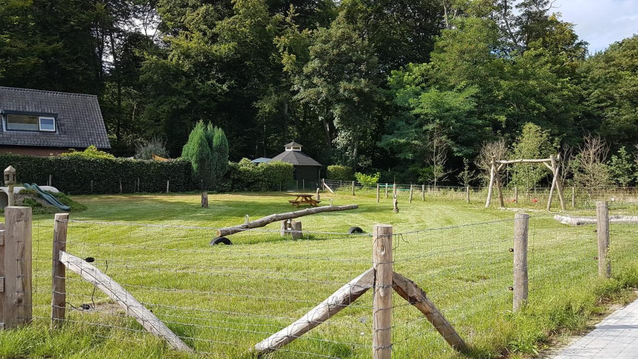 Villapark Ehzerburg Almen Exteriör bild